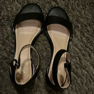 Black heels in the size 10